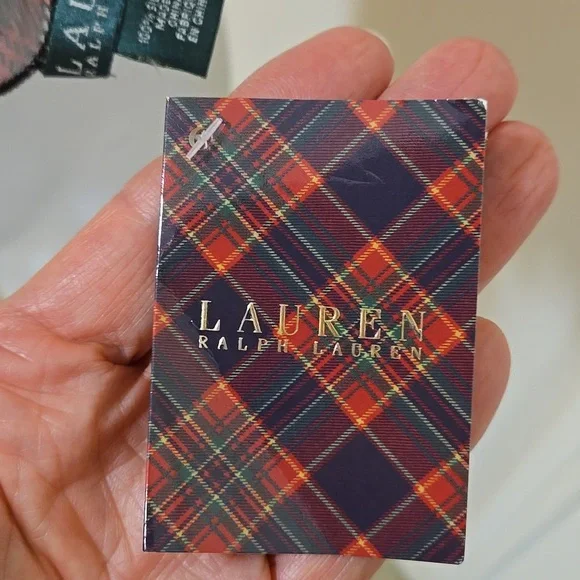 Lauren Ralph Lauren Ruffled Holiday Plaid Oblong Scarf Silk NWT - Picture 3 of 11